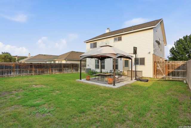 8111 Silver Grv, San Antonio, TX 78254