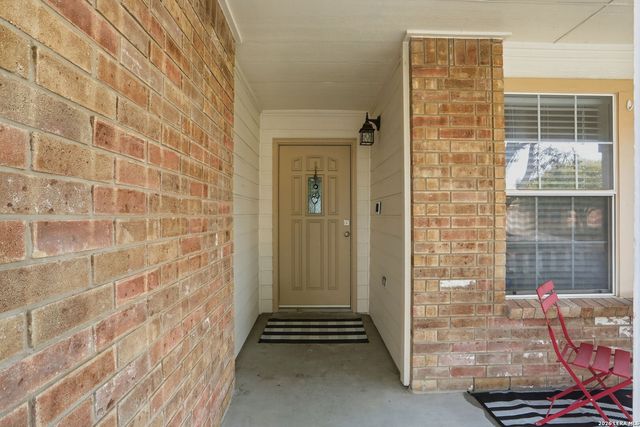 8111 Silver Grv, San Antonio, TX 78254