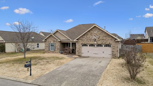 1116 Savannah Ave, Gallatin, TN 37066