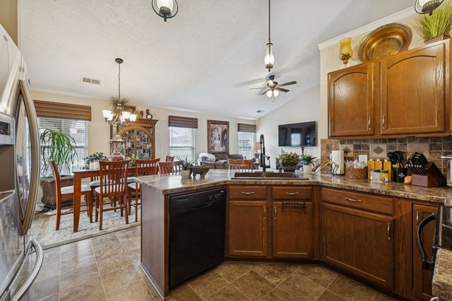 1116 Savannah Ave, Gallatin, TN 37066