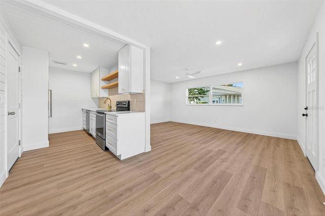 6620 POT O GOLD LANE, Orlando, FL 32809
