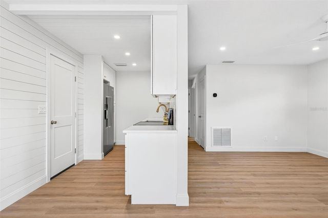 6620 POT O GOLD LANE, Orlando, FL 32809