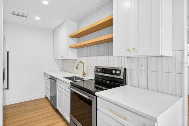6620 POT O GOLD LANE, Orlando, FL 32809