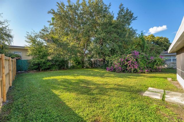 6620 POT O GOLD LANE, Orlando, FL 32809