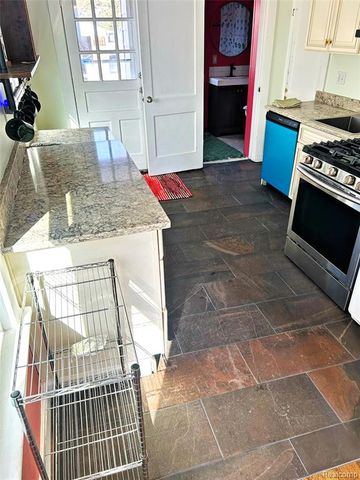 1469 Browning Street, Ferndale, MI 48220