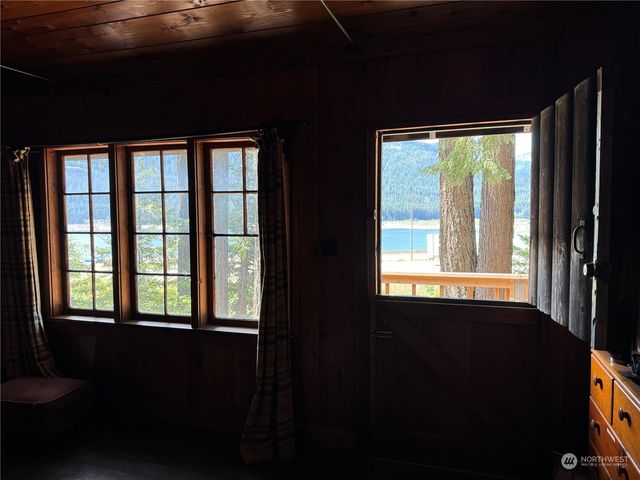 4061 FS RD 4832, Snoqualmie Pass, WA 98068