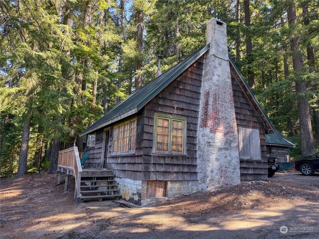 4061 FS RD 4832, Snoqualmie Pass, WA 98068