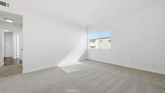 11822 Goshen Avenue 303, Los Angeles, CA 90049