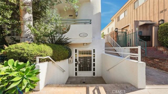 11822 Goshen Avenue 303, Los Angeles, CA 90049