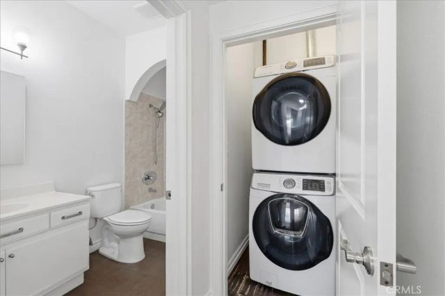 11822 Goshen Avenue 303, Los Angeles, CA 90049