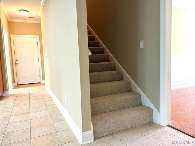 5548 Ash Grove Circle, Montgomery, AL 36116