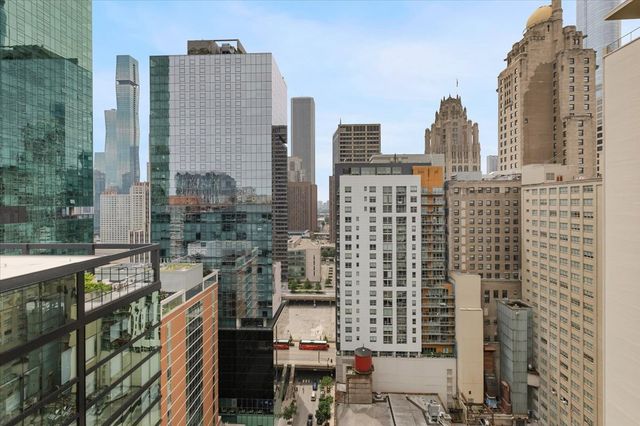 550 N Saint Clair Street 2302, Chicago, IL 60611