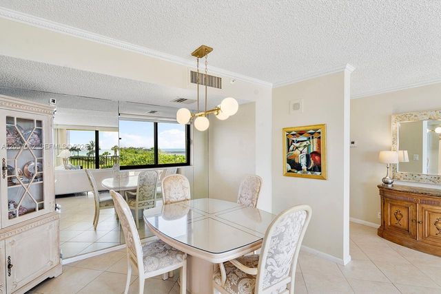 400 Ocean Trail Way 302, Jupiter, FL 33477