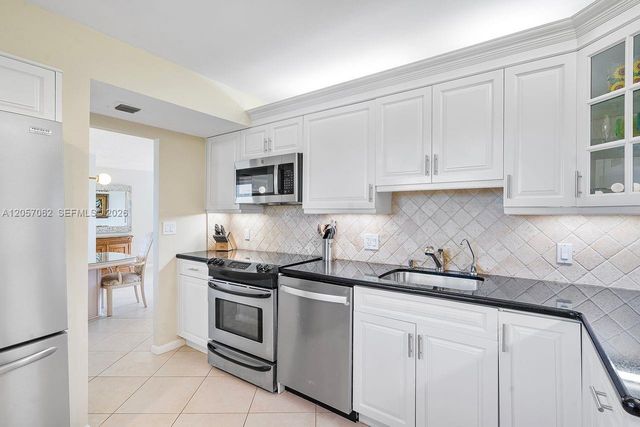 400 Ocean Trail Way 302, Jupiter, FL 33477