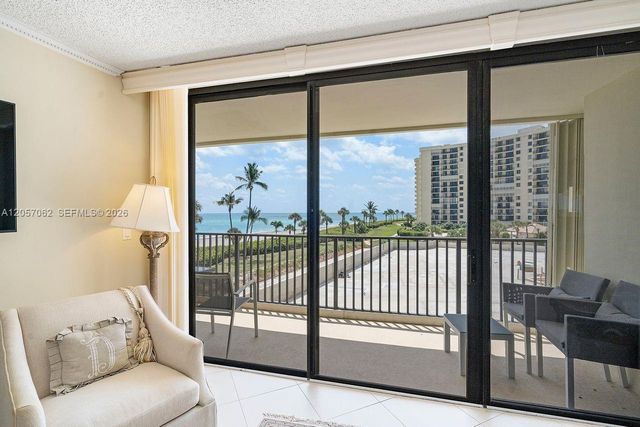 400 Ocean Trail Way 302, Jupiter, FL 33477