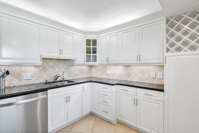400 Ocean Trail Way 302, Jupiter, FL 33477