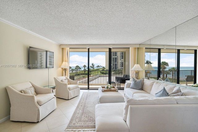 400 Ocean Trail Way 302, Jupiter, FL 33477