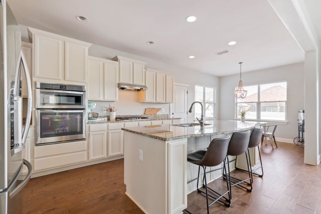 4838 Kingdom Dr, Murfreesboro, TN 37128