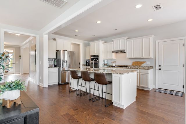 4838 Kingdom Dr, Murfreesboro, TN 37128