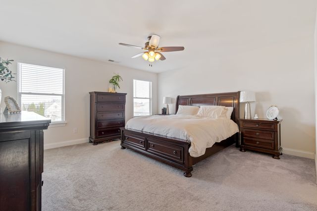 4838 Kingdom Dr, Murfreesboro, TN 37128