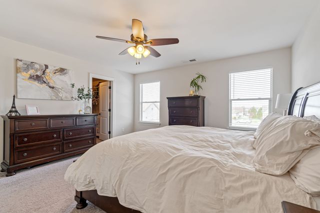 4838 Kingdom Dr, Murfreesboro, TN 37128