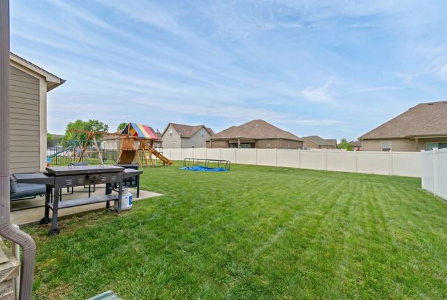 4838 Kingdom Dr, Murfreesboro, TN 37128