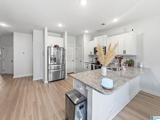5528 CATHWICK TRACE, Mccalla, AL 35111