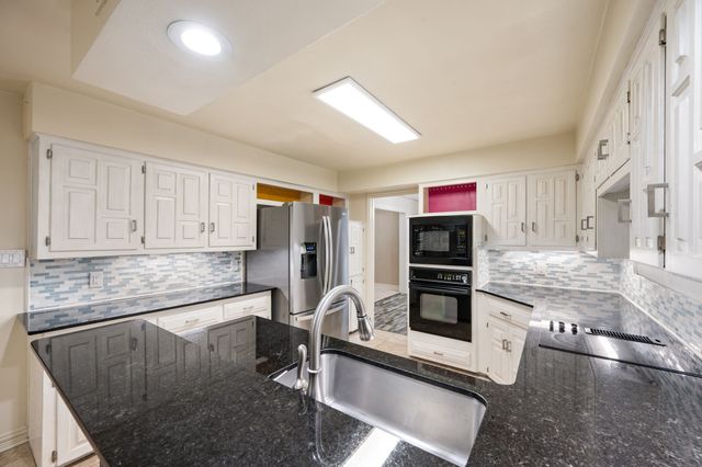 1501 S Lakeshore Drive, Rockwall, TX 75087