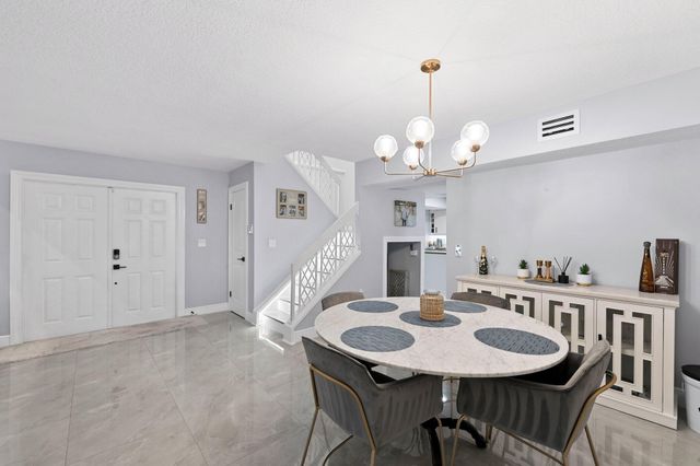 400 SW 28th Avenue, Delray Beach, FL 33445