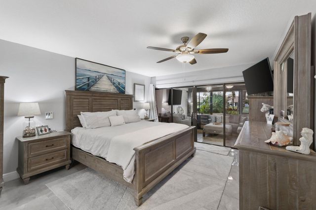 400 SW 28th Avenue, Delray Beach, FL 33445