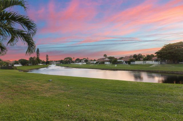 400 SW 28th Avenue, Delray Beach, FL 33445