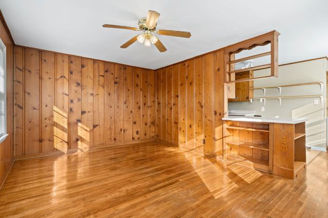 1463 Golf Club Ln, Clarksville, TN 37040
