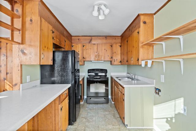 1463 Golf Club Ln, Clarksville, TN 37040