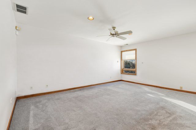 21632 Wolf Road, Mokena, IL 60448