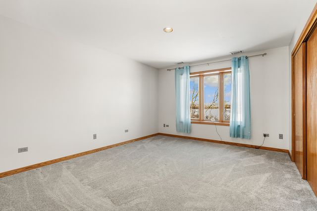 21632 Wolf Road, Mokena, IL 60448