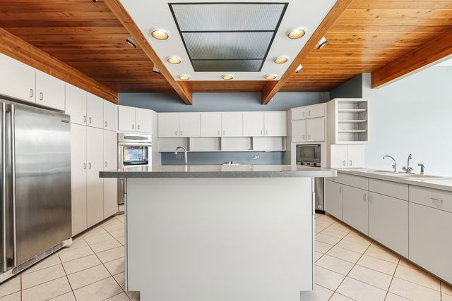 21632 Wolf Road, Mokena, IL 60448