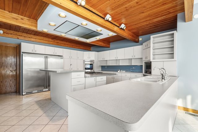 21632 Wolf Road, Mokena, IL 60448