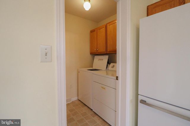 50 STONECROP LN, Manchester, PA 17345