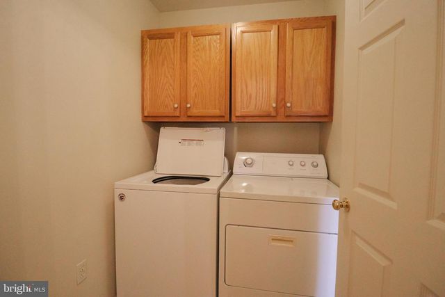 50 STONECROP LN, Manchester, PA 17345