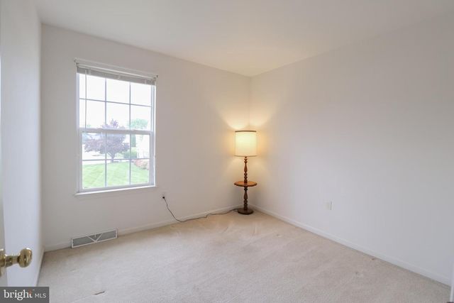 50 STONECROP LN, Manchester, PA 17345
