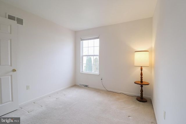 50 STONECROP LN, Manchester, PA 17345