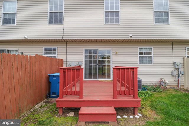 50 STONECROP LN, Manchester, PA 17345