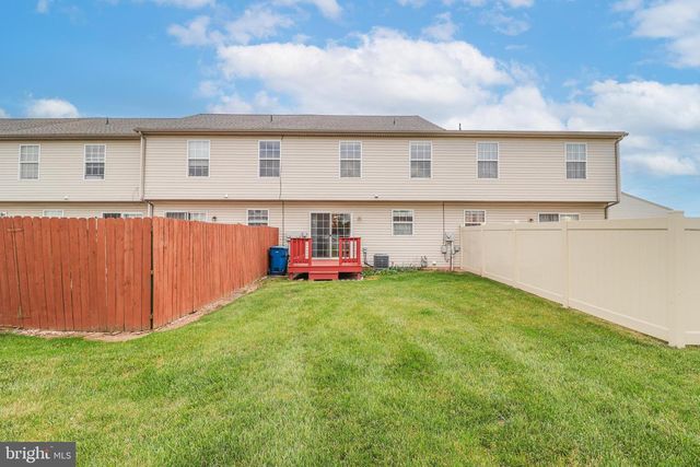 50 STONECROP LN, Manchester, PA 17345