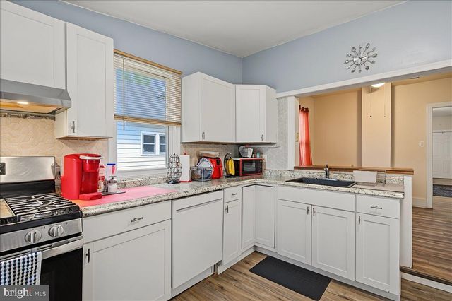 102 WESTERN AVE, Wilmington, DE 19805