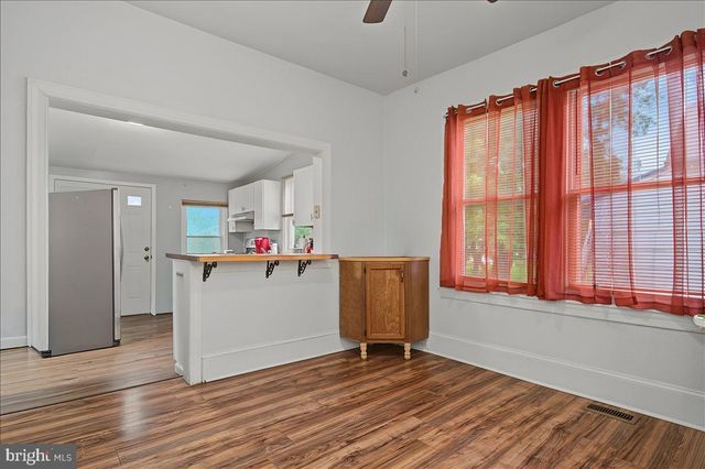102 WESTERN AVE, Wilmington, DE 19805