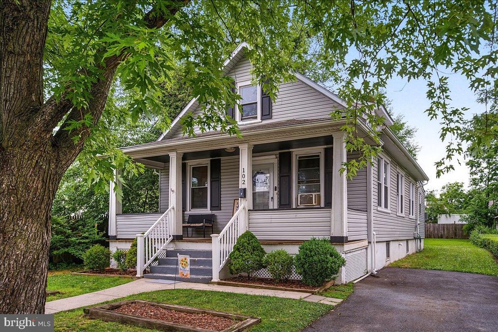 102 WESTERN AVE, Wilmington, DE 19805