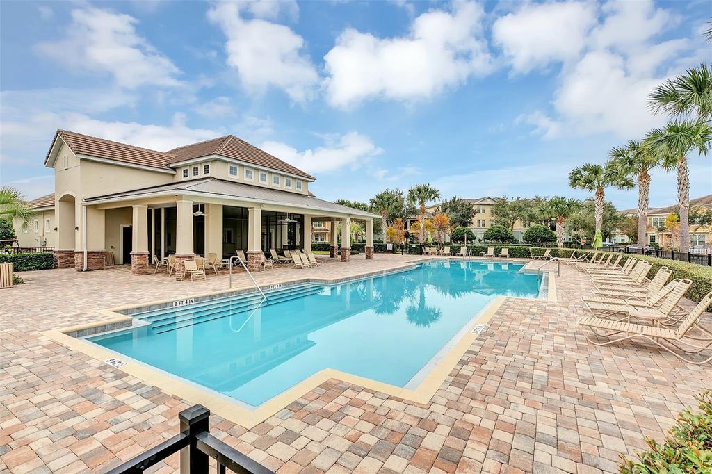 Image 37 of property listing at 7644 RIPPLEPOINTE WAY, Windermere, FL 34786