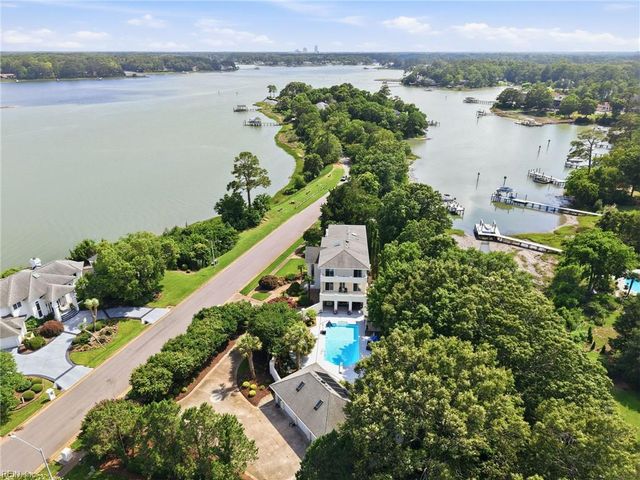 1633 Spring House TRL, Virginia Beach, VA 23455