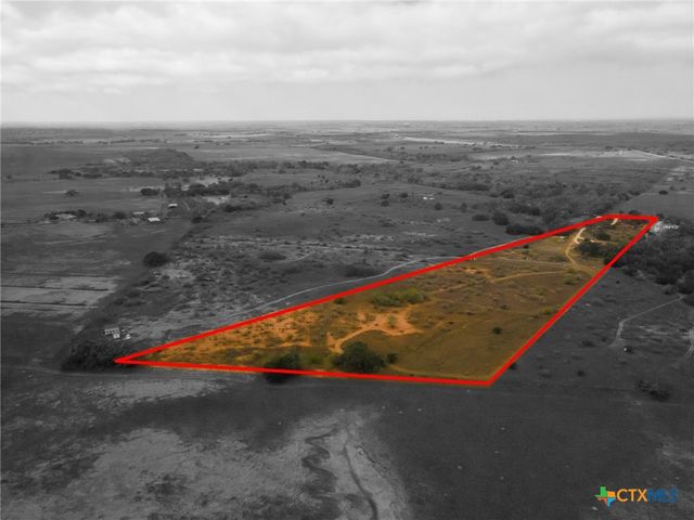 1145 Postert Lane, Floresville, TX 78114