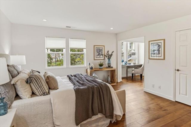 14 Glen Lake Drive, Pacific Grove, CA 93950